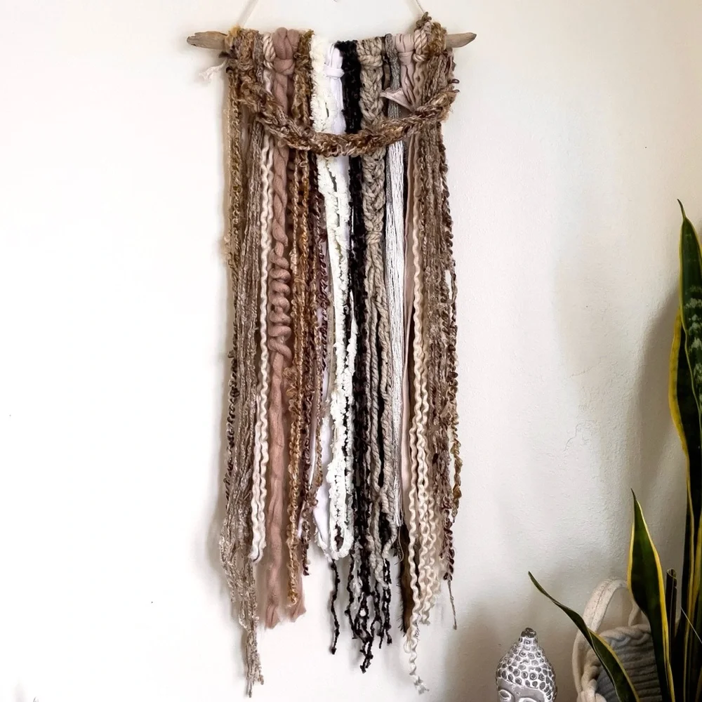 HANDMADE Boho Inspired Fibre Wall Hanging Macrame Home Decor Art Fabric Wool - Picture 2 of 5